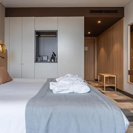 Hotel Pena Park 4*