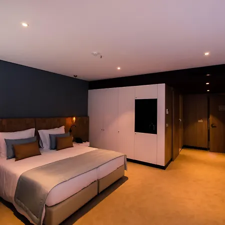 Pena Park 4* Ribeira de Pena